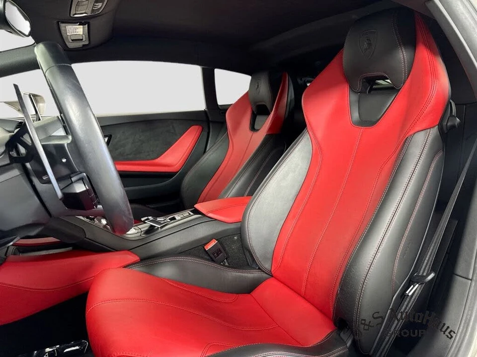 2016 Lamborghini Huracan LP610-4 - Image 11 of 31