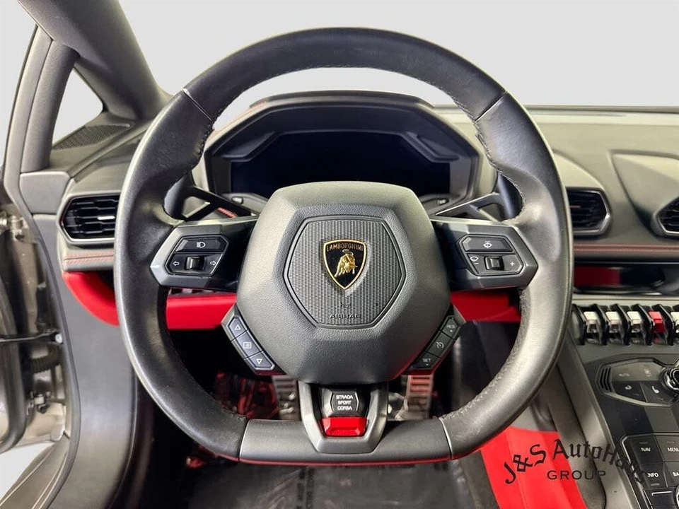 2016 Lamborghini Huracan LP610-4 - Image 12 of 31