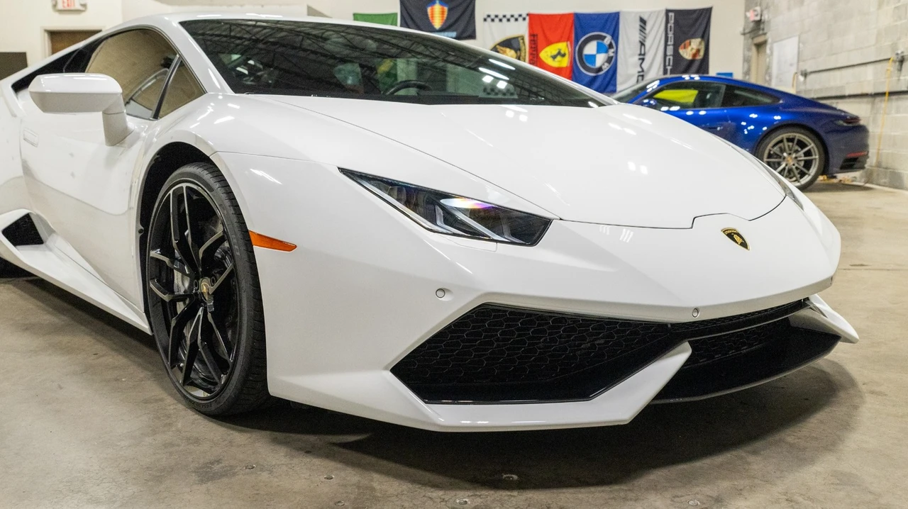 2016 Lamborghini Huracan LP610-4 - Image 15 of 31