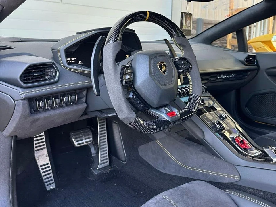 2016 Lamborghini Huracan LP610-4 - Image 10 of 13