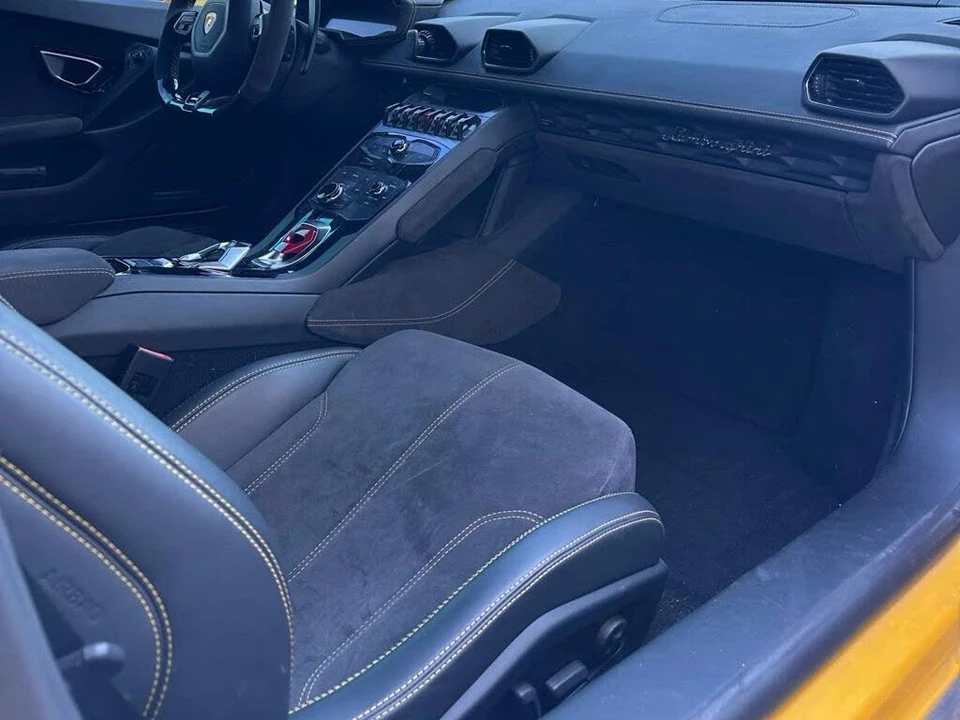 2016 Lamborghini Huracan LP610-4 - Image 11 of 13