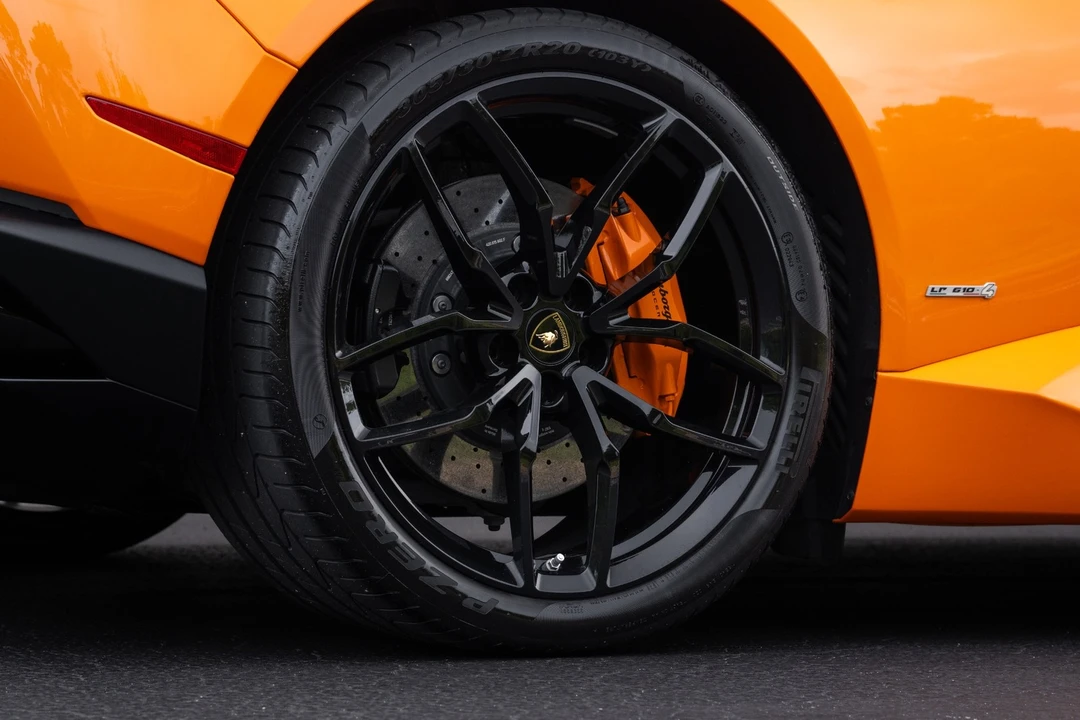 2016 Lamborghini Huracan LP610-4 - Image 16 of 31