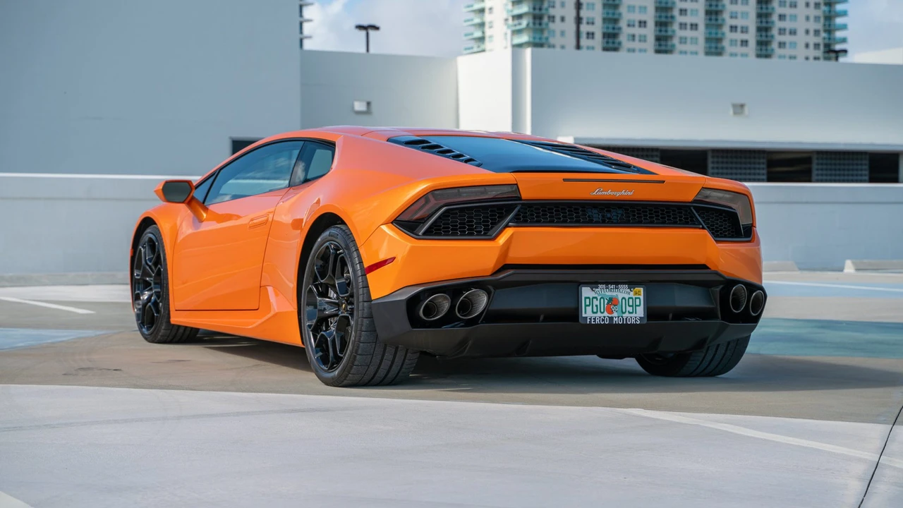 2016 Lamborghini Huracan LP580-2 - Image 19 of 31