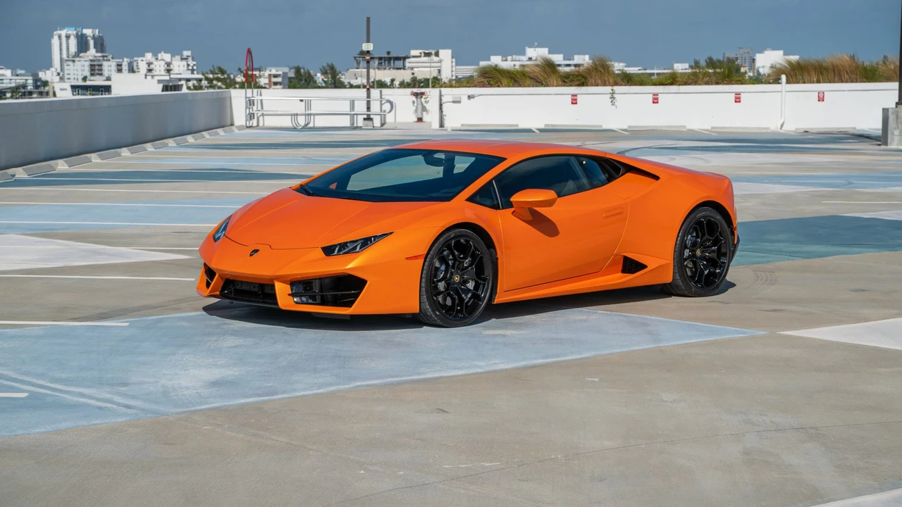 2016 Lamborghini Huracan LP580-2 - Image 7 of 31