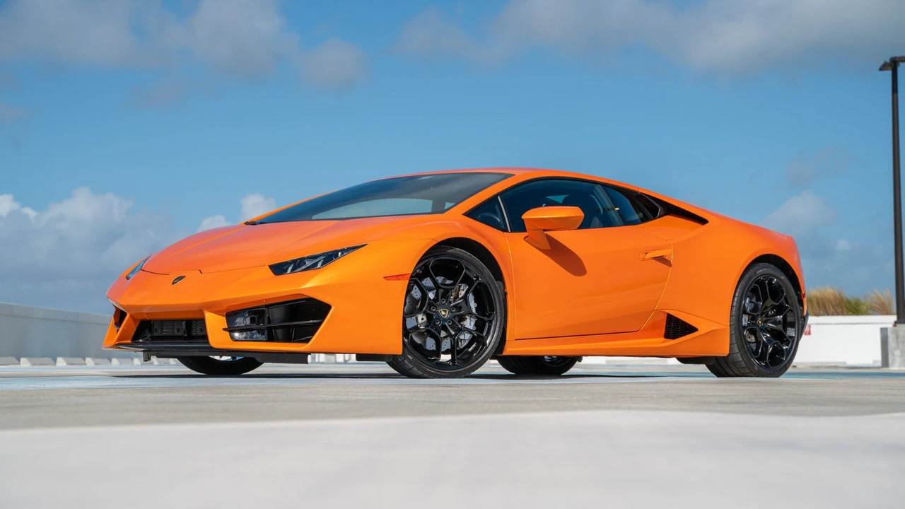 2016 Lamborghini Huracan LP580-2 - Image 4 of 31