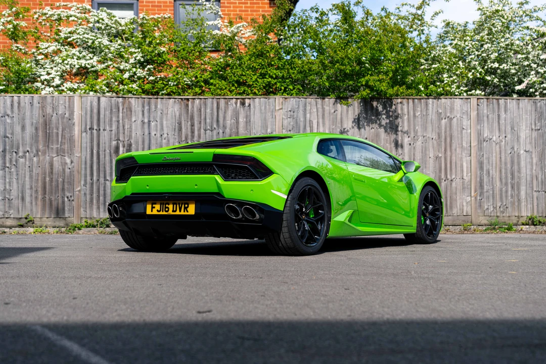 2016 Lamborghini Huracan LP580-2 - Image 7 of 31