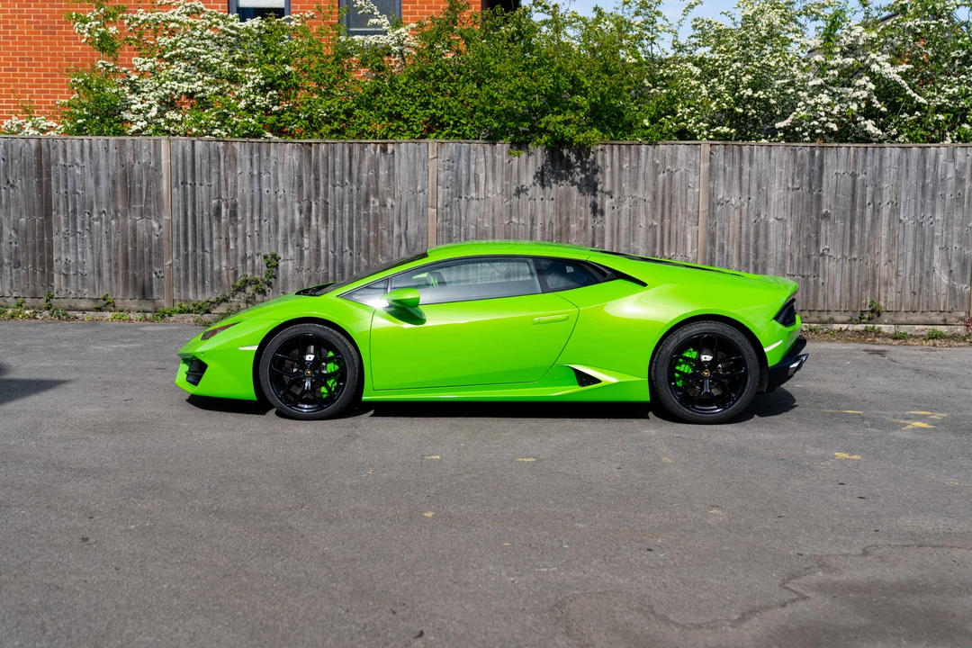 2016 Lamborghini Huracan LP580-2 - Image 4 of 31