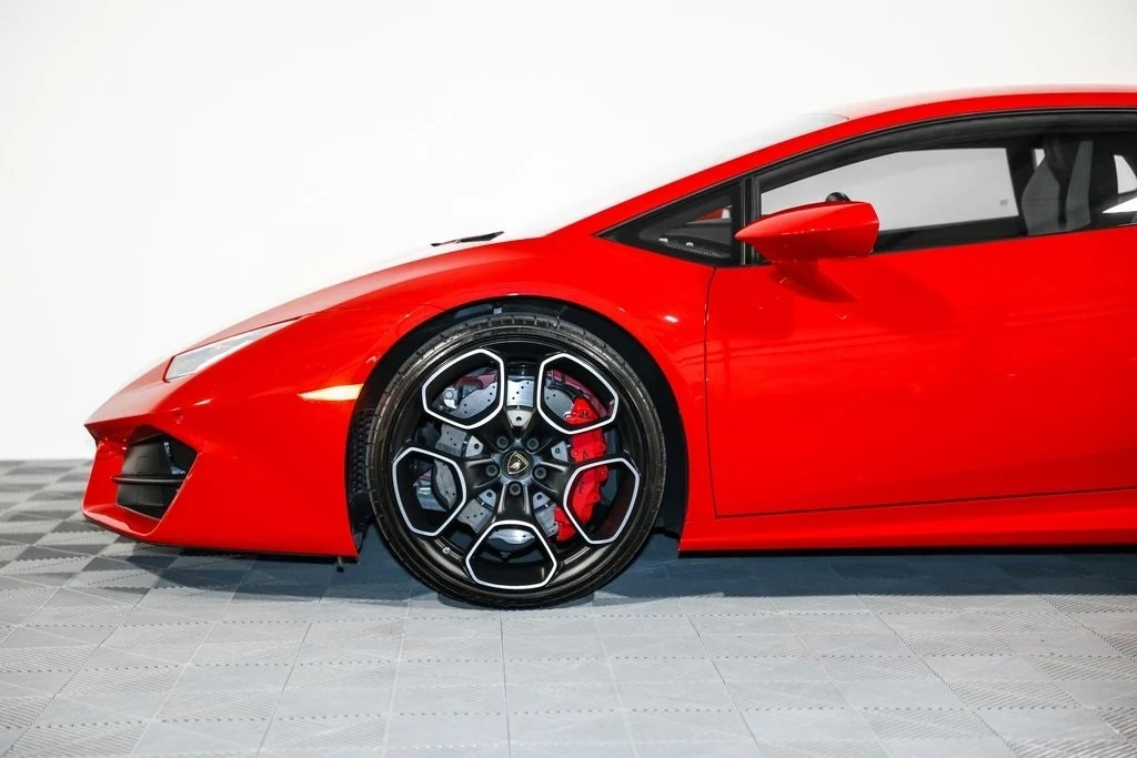 2016 Lamborghini Huracan LP580-2 - Image 7 of 19