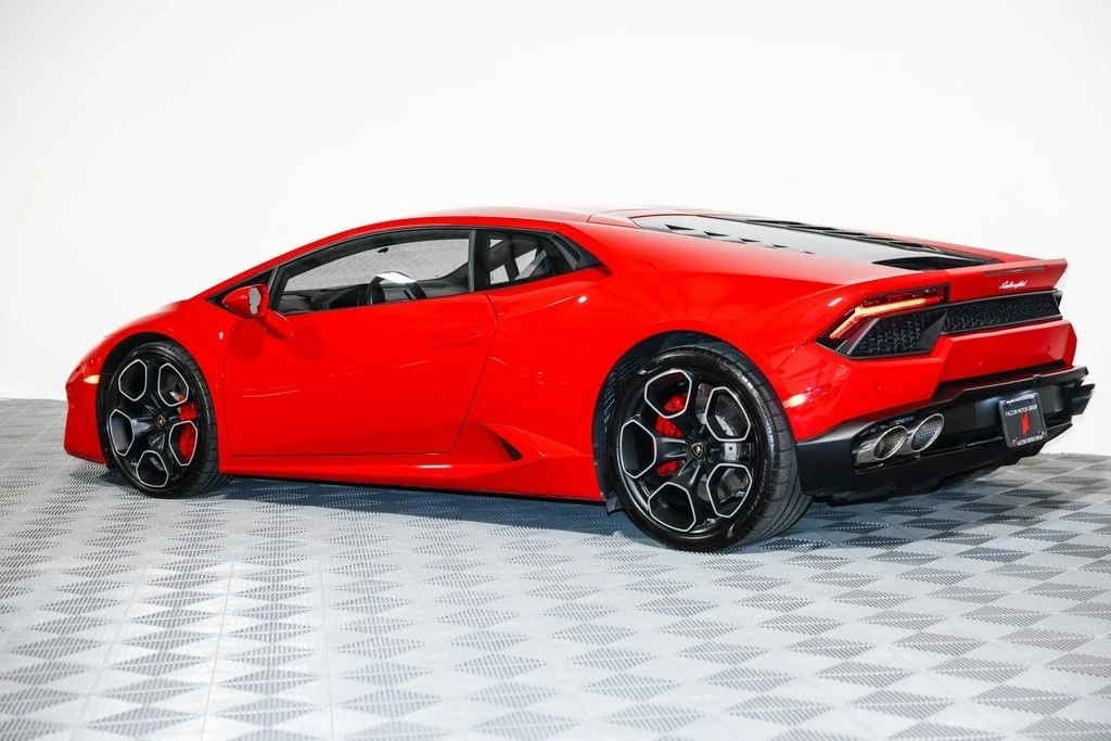 2016 Lamborghini Huracan LP580-2 - Image 9 of 19
