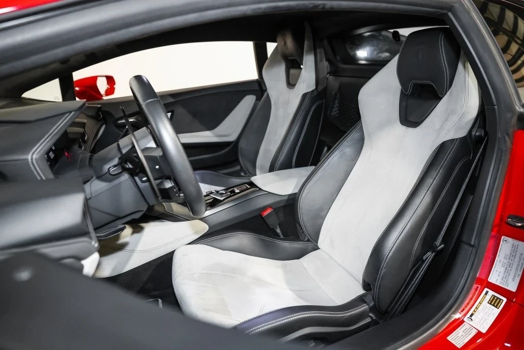 2016 Lamborghini Huracan LP580-2 - Image 16 of 19