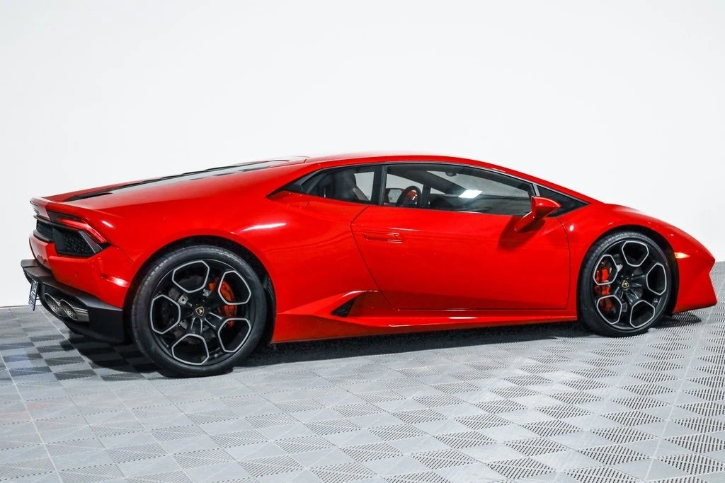 2016 Lamborghini Huracan LP580-2 - Image 4 of 21