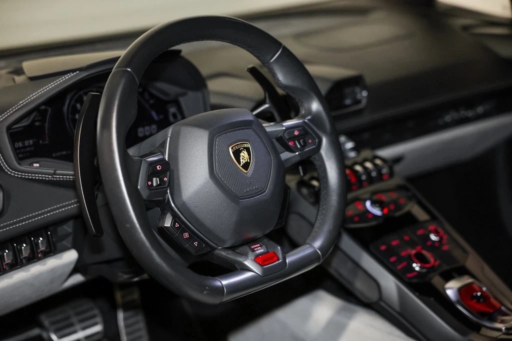 2016 Lamborghini Huracan LP580-2 - Image 18 of 19