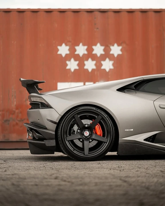 2016 Lamborghini Huracan LP610-4 - Image 12 of 20