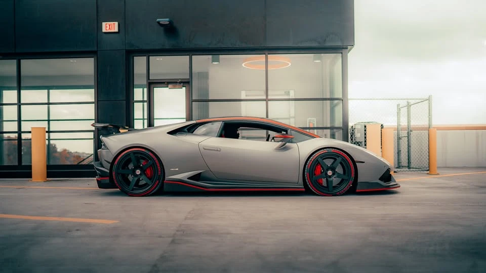 2016 Lamborghini Huracan LP610-4 - Image 4 of 20