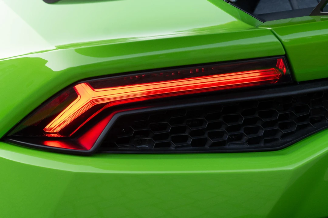 2016 Lamborghini Huracan LP610-4 - Image 25 of 31