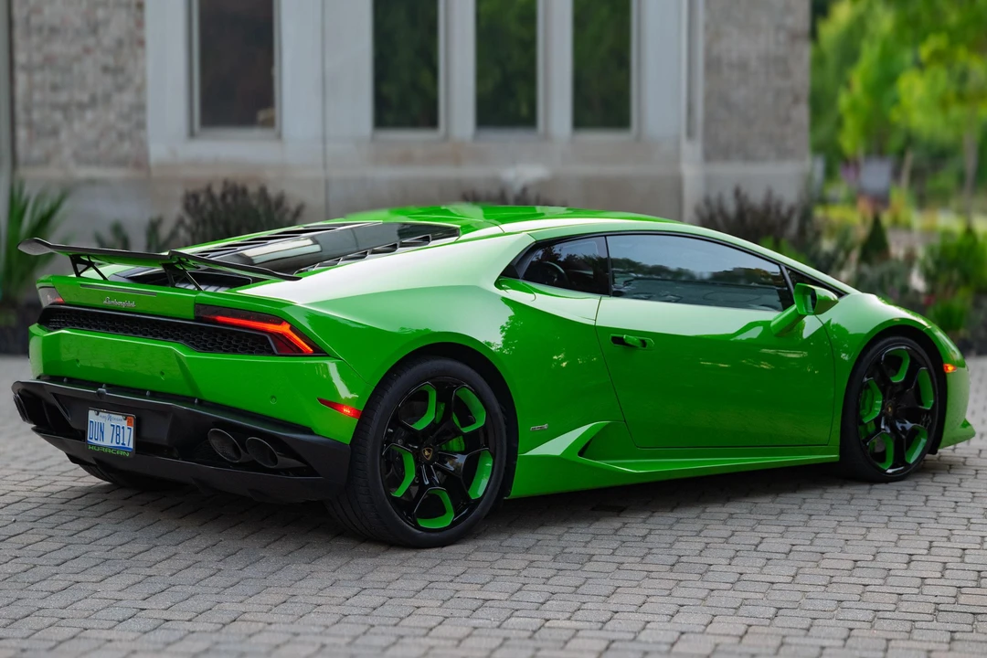 2016 Lamborghini Huracan LP610-4 - Image 9 of 31