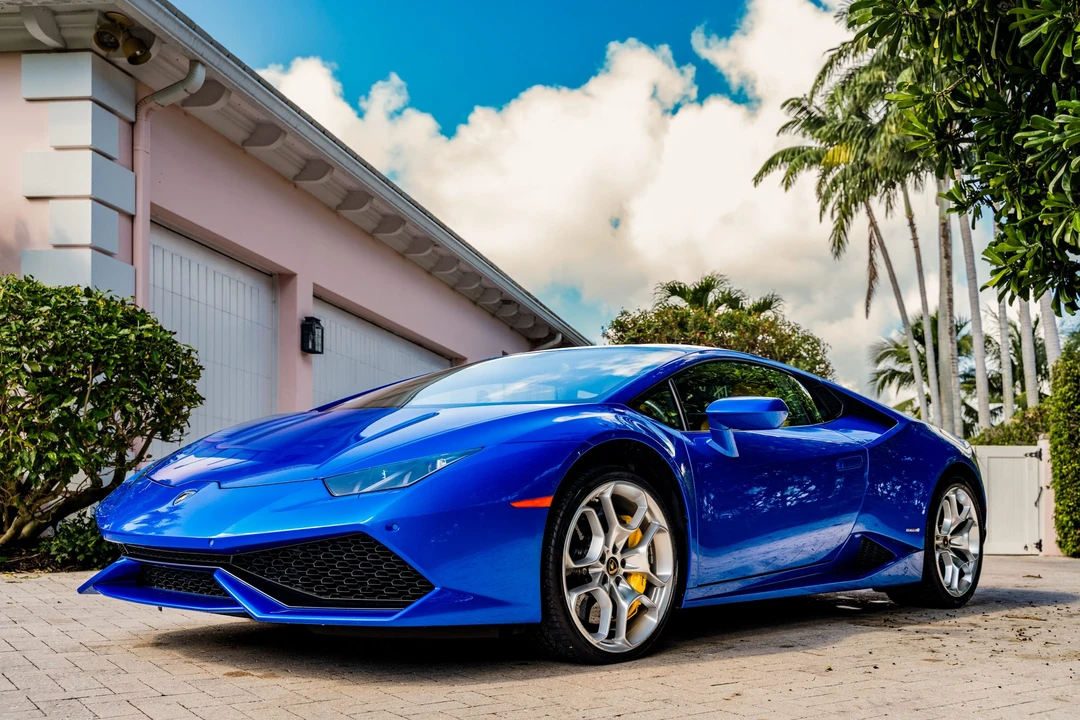 2016 Lamborghini Huracan LP610-4 - Image 2 of 31