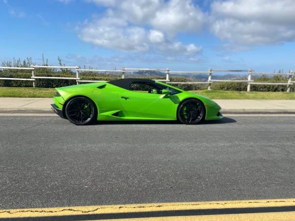2016 Lamborghini Huracan LP610-4 - Image 2 of 17
