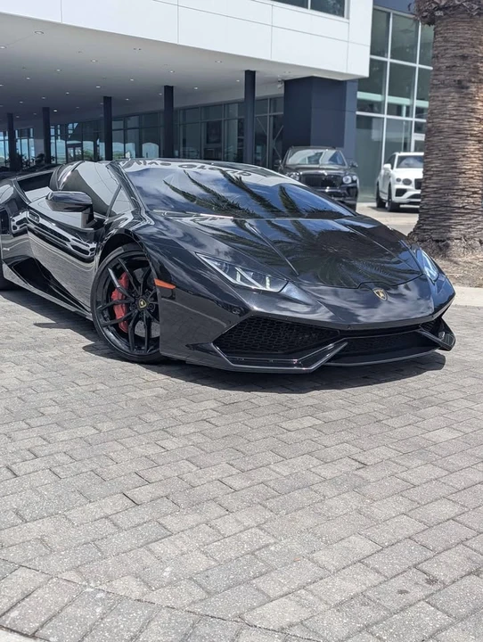 2016 Lamborghini Huracan LP610-4 - Image 2 of 11