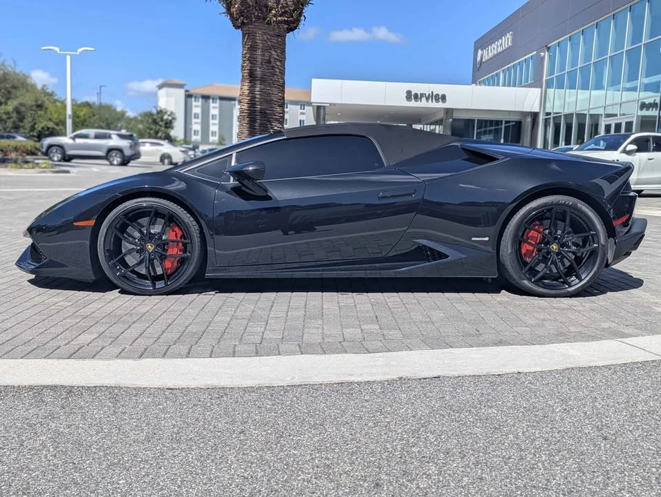 2016 Lamborghini Huracan LP610-4 - Image 7 of 11