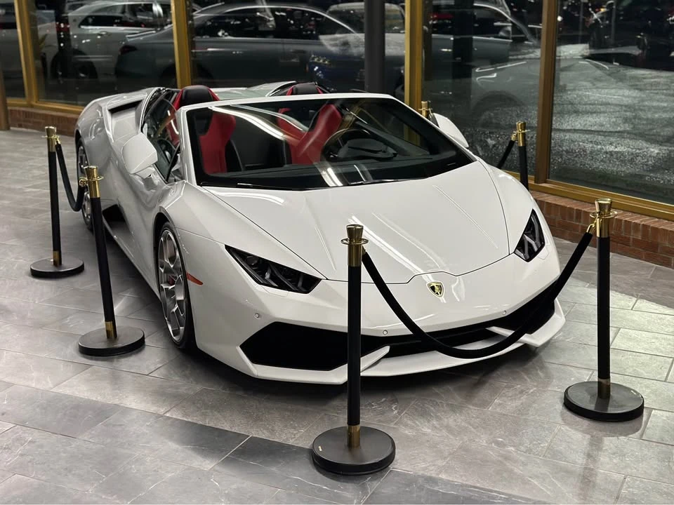 2016 Lamborghini Huracan LP610-4 - Image 12 of 12