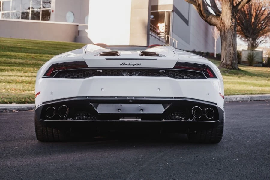2016 Lamborghini Huracan LP610-4 - Image 5 of 31
