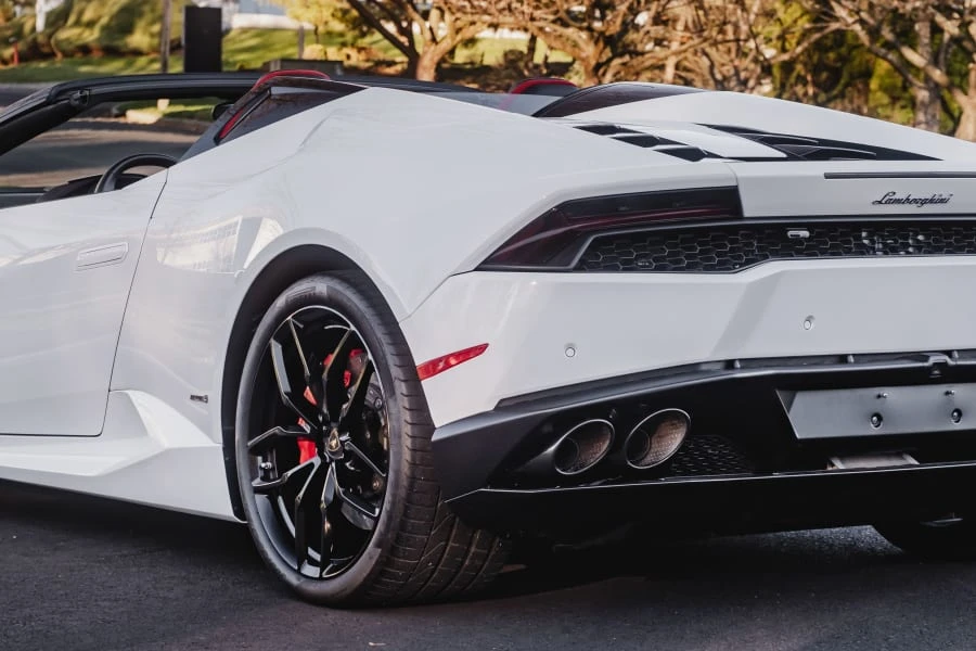 2016 Lamborghini Huracan LP610-4 - Image 21 of 31