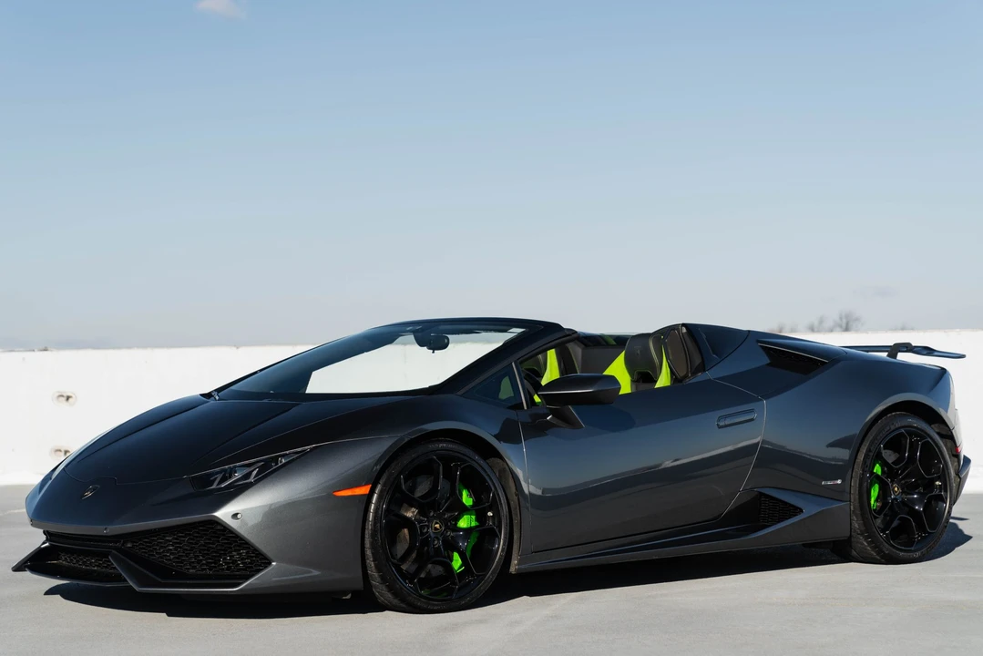2016 Lamborghini Huracan LP610-4 - Image 1 of 31