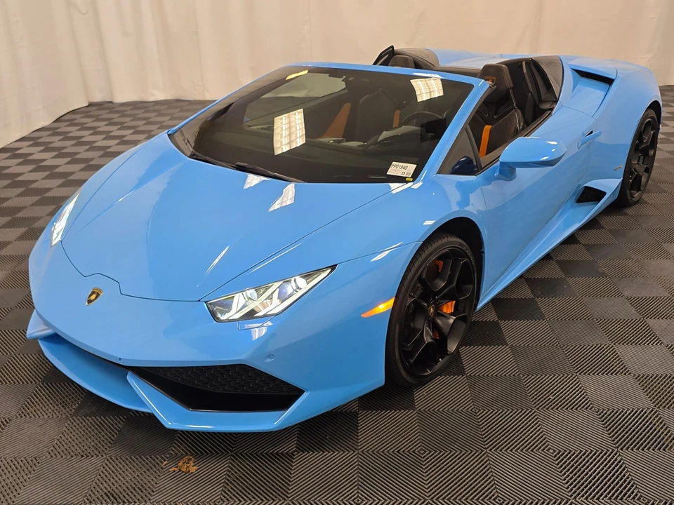 2016 Lamborghini Huracan LP610-4 - Image 3 of 31