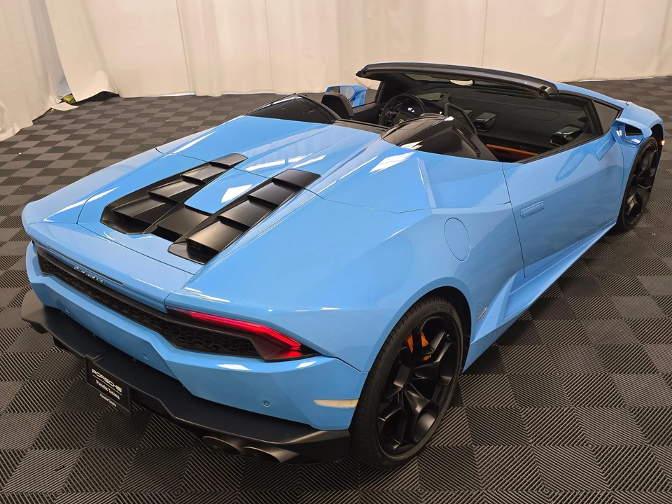 2016 Lamborghini Huracan LP610-4 - Image 10 of 31