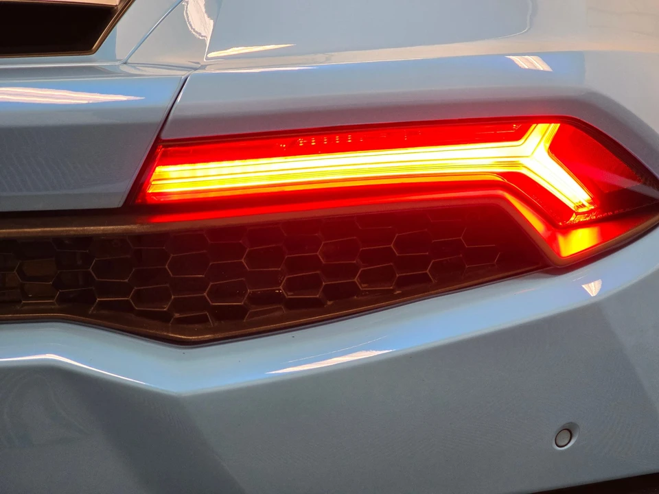 2016 Lamborghini Huracan LP610-4 - Image 27 of 31