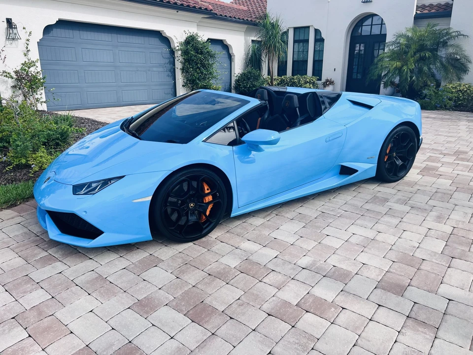 2016 Lamborghini Huracan LP610-4 - Image 2 of 31