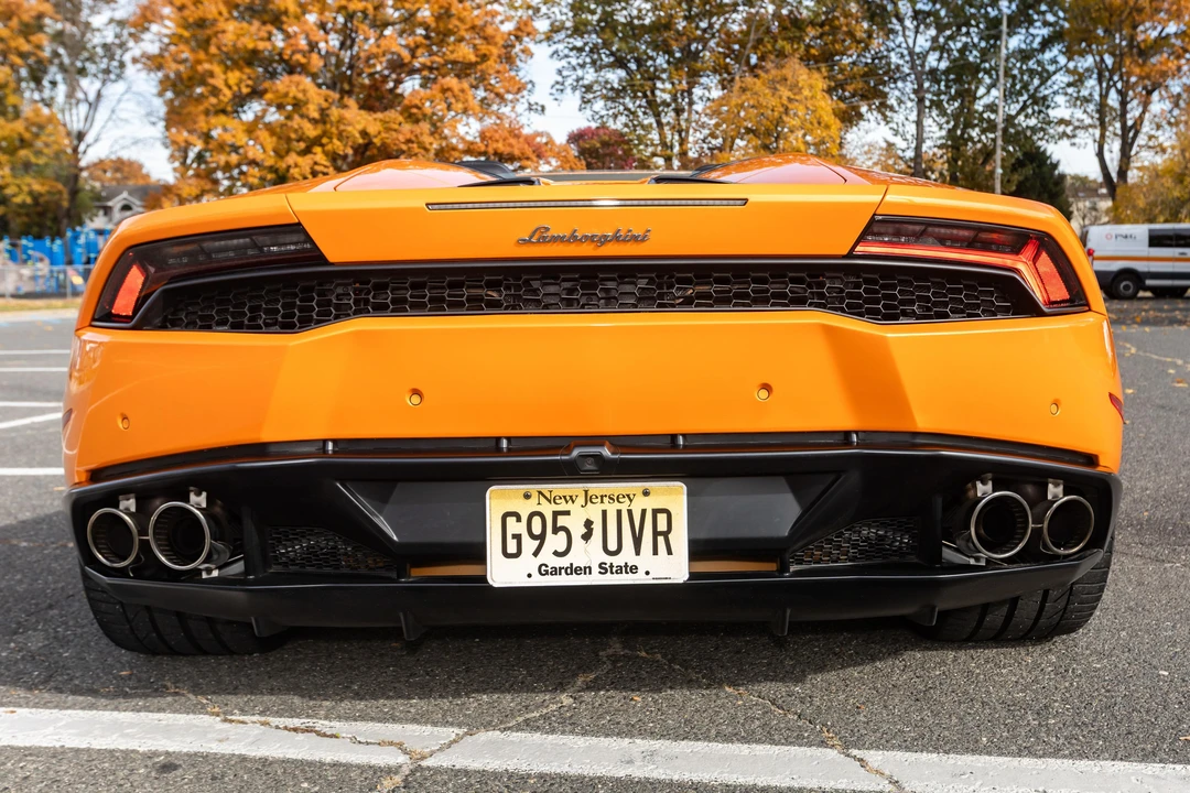 2016 Lamborghini Huracan LP610-4 - Image 11 of 31