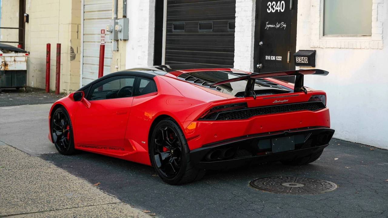 2016 Lamborghini Huracan LP610-4 - Image 13 of 29