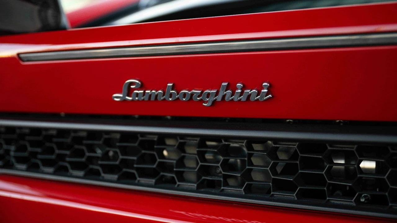 2016 Lamborghini Huracan LP610-4 - Image 17 of 29