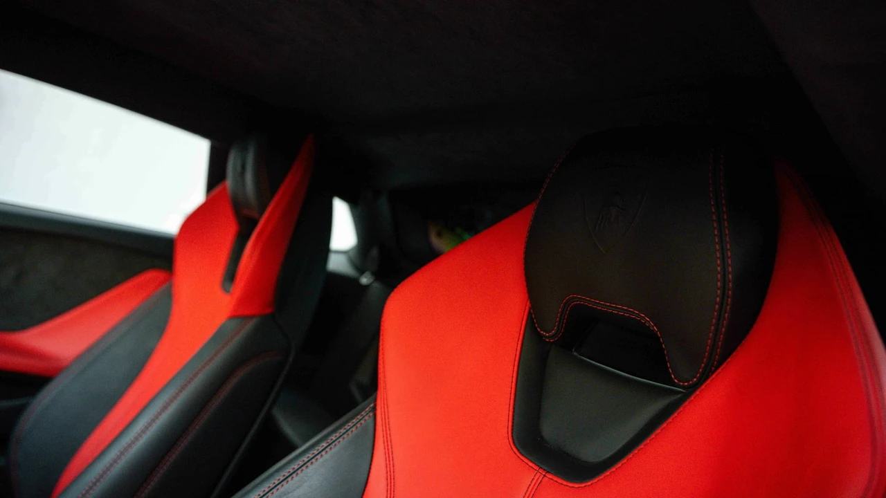 2016 Lamborghini Huracan LP610-4 - Image 26 of 29