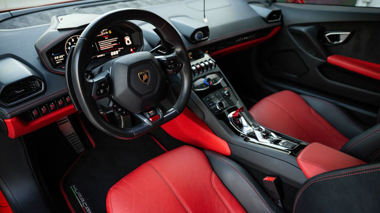 2016 Lamborghini Huracan LP610-4 - Image 3 of 29