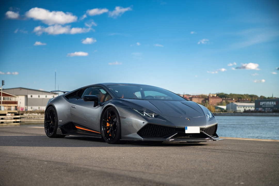 2016 Lamborghini Huracan LP610-4 - Image 12 of 31