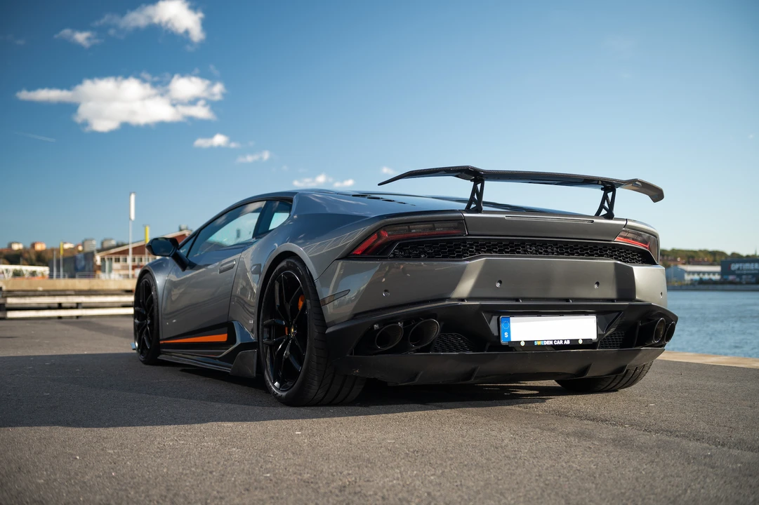 2016 Lamborghini Huracan LP610-4 - Image 8 of 31