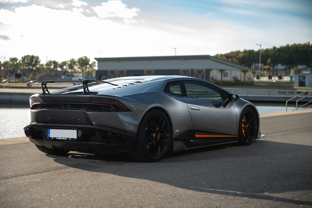 2016 Lamborghini Huracan LP610-4 - Image 6 of 31
