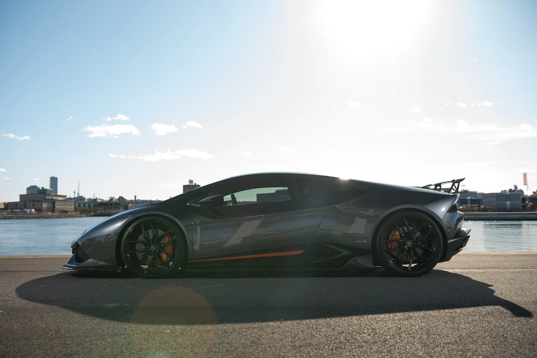 2016 Lamborghini Huracan LP610-4 - Image 9 of 31