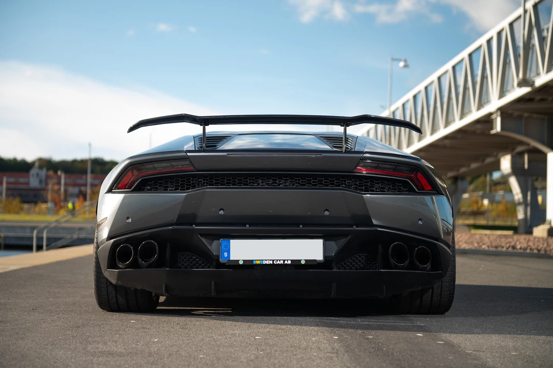 2016 Lamborghini Huracan LP610-4 - Image 7 of 31