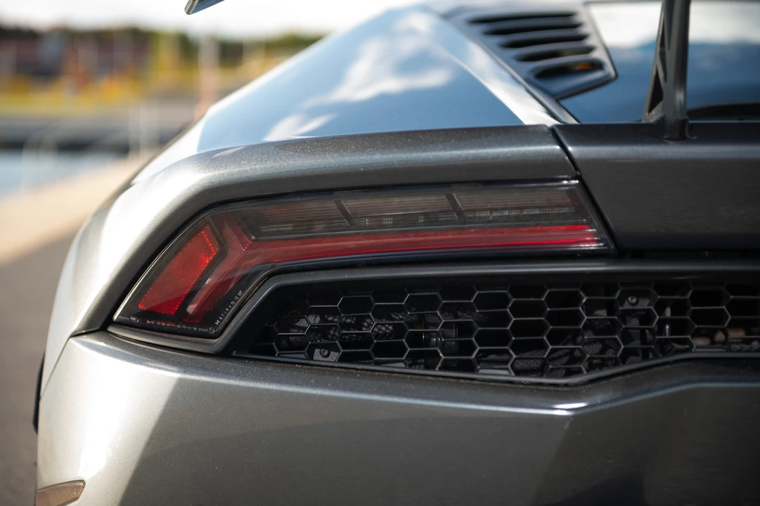 2016 Lamborghini Huracan LP610-4 - Image 27 of 31