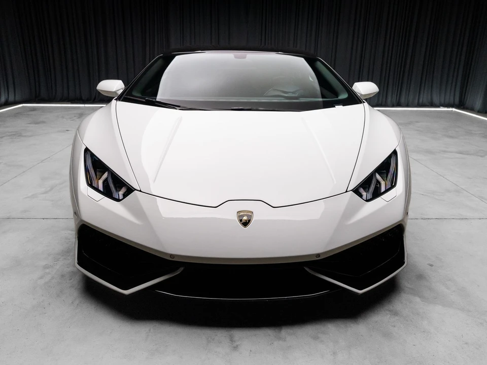 2016 Lamborghini Huracan LP610-4 - Image 10 of 31