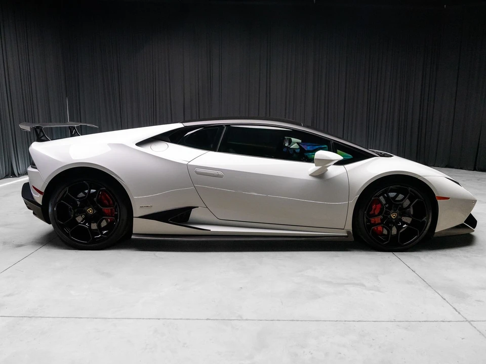 2016 Lamborghini Huracan LP610-4 - Image 16 of 31