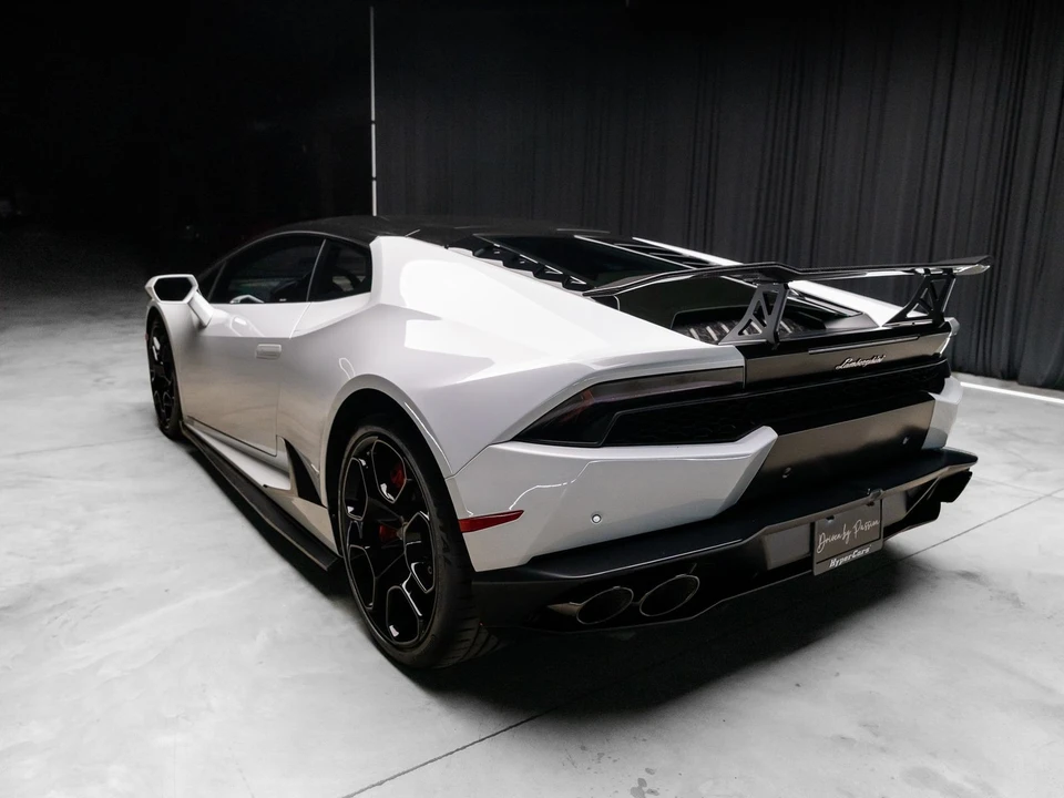 2016 Lamborghini Huracan LP610-4 - Image 13 of 31