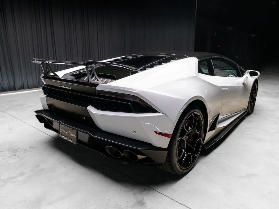 2016 Lamborghini Huracan LP610-4 - Image 15 of 31