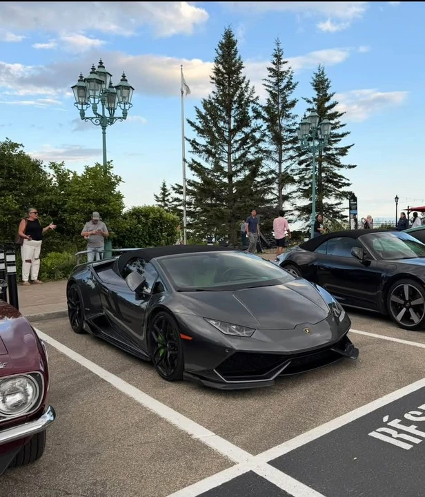 2016 Lamborghini Huracan - Image 3 of 4