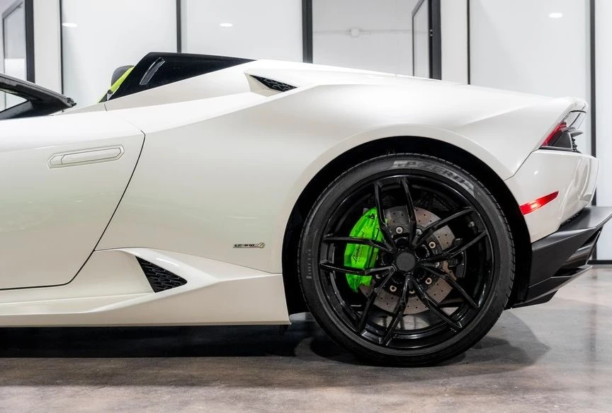 2016 Lamborghini Huracan LP610-4 - Image 8 of 20