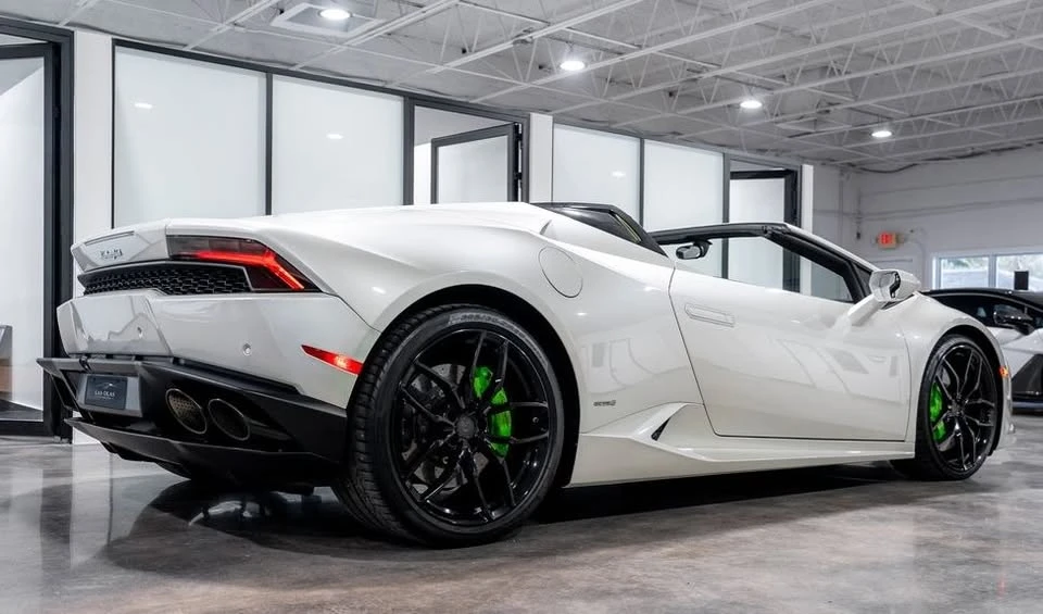 2016 Lamborghini Huracan LP610-4 - Image 9 of 20